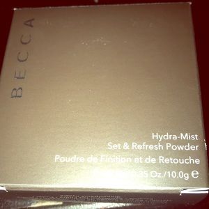 Hydra- mist set and refresh powder